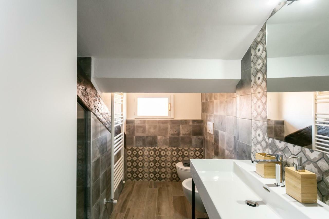 Milano Apartments Darsena Eksteriør bilde